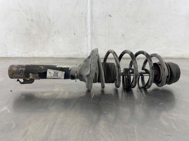 1J0413031CR Amortiguador delantero  disponible Utrera