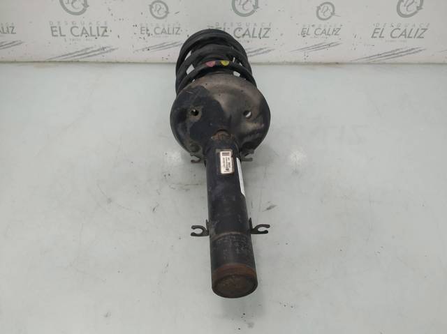 1J0413031N Amortiguador delantero  disponible Utrera