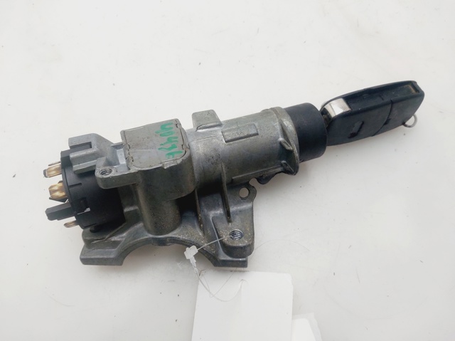 Clausor Polo IV hatchback (2001-2014) original desde 31,94 €