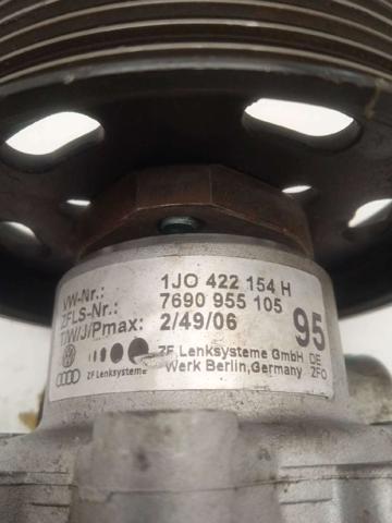 VAG 1J0422154H Bomba de dirección  en stock Salamanca
