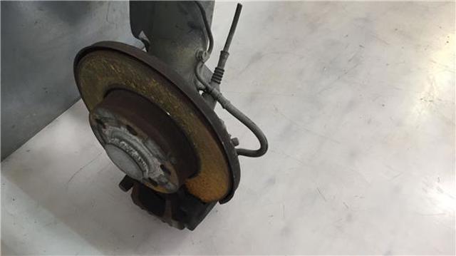 1J0500051K Subchasis trasero soporte motor  disponible Málaga