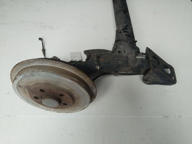 1J0500051K VAG Subchasis trasero soporte motor  disponible Ourense