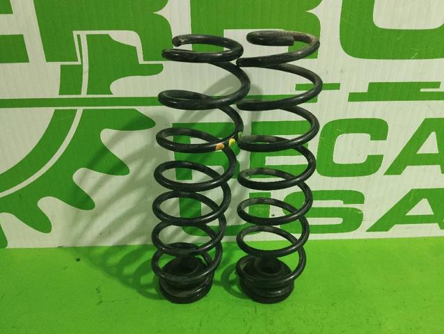 Aislador de resorte trasero superior 1J0512149B VAG