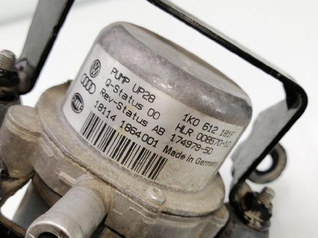 VAG 1J0612181B Bomba de vacío comprar Tarragona