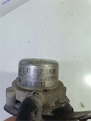 1J0612181B VAG Bomba de vacío  comprar en Jaén