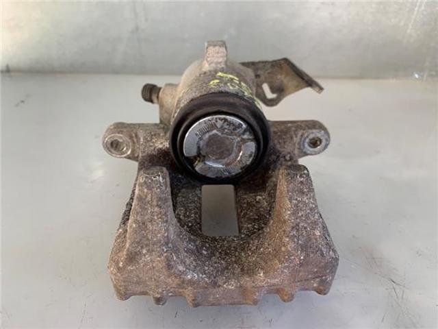 1J0615424 VAG Pinza de freno trasera derecha  en stock Huelva