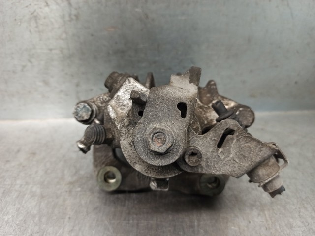 1J0615424 Pinza de freno trasera derecha comprar Girona