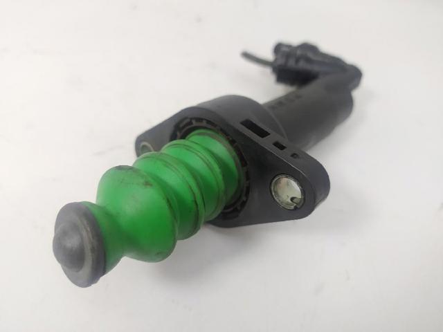 VAG 1J0721261H Bombin de embrague  en stock Valencia