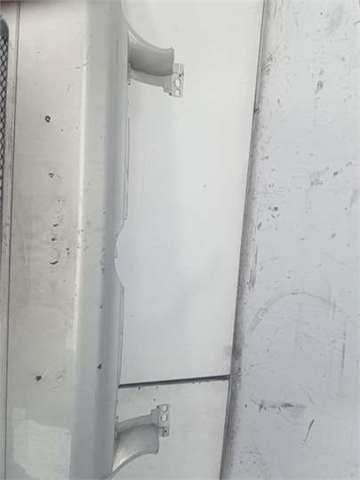 1J0807217CGRU VAG Parachoques delantero  disponible Vigo