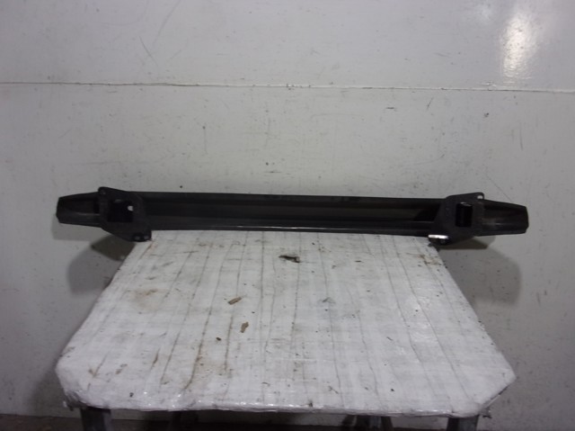 1J0807305 Refuerzo de parachoques trasero  disponible Utrera