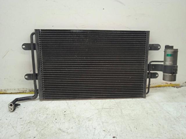 1J0820411 VAG Condensador aire acondicionado  en stock Huelva