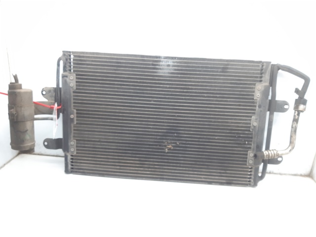 VAG 1J0820411B Condensador de aire acondicionado  disponible España