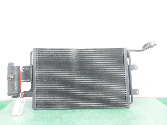 VAG 1J0820411B Condensador de aire acondicionado  comprar en Albacete