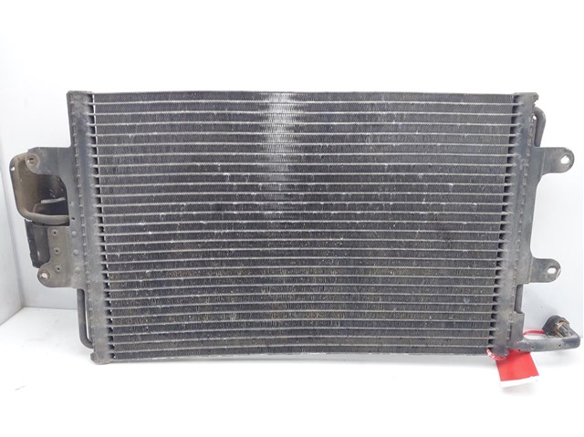 Condensador / radiador  aire acondicionado para volkswagen golf iv 1.9 tdi alh 1J0820411D