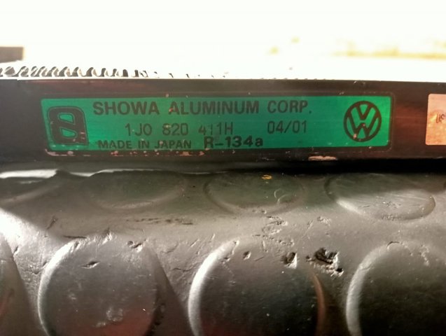 1J0820411H Condensador aire acondicionado  en stock Granada
