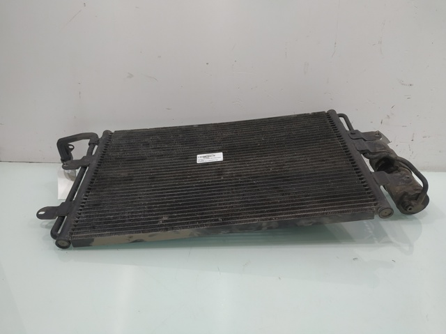 1J0820413D Condensador de aire acondicionado  disponible Málaga