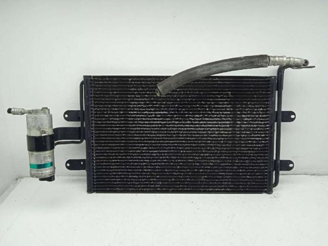 1J0820413H Condensador de aire acondicionado  comprar en Reus