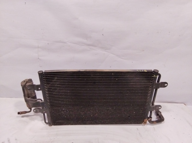 1J0820413N VAG Condensador de aire acondicionado  comprar en Lleida