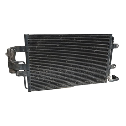 1J0820413N VAG Condensador aire acondicionado  en stock Huelva