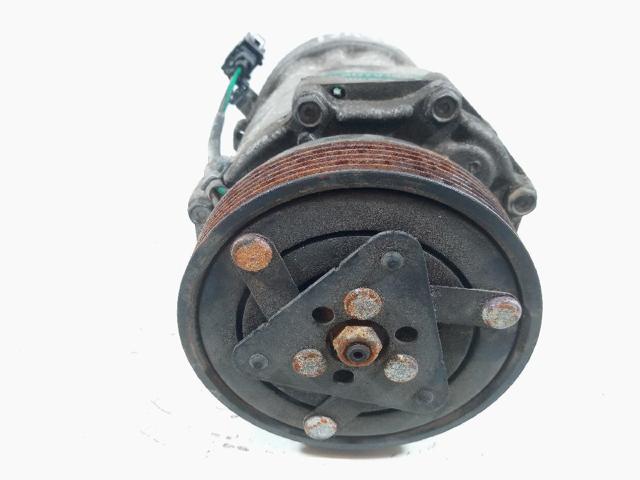 1J0820803A Compresor de aire acondicionado  disponible Málaga