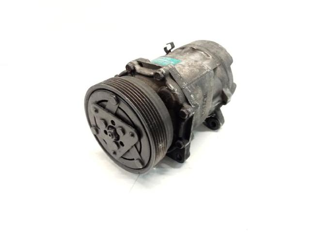 VAG 1J0820803A Compresor de aire acondicionado  en stock Salamanca