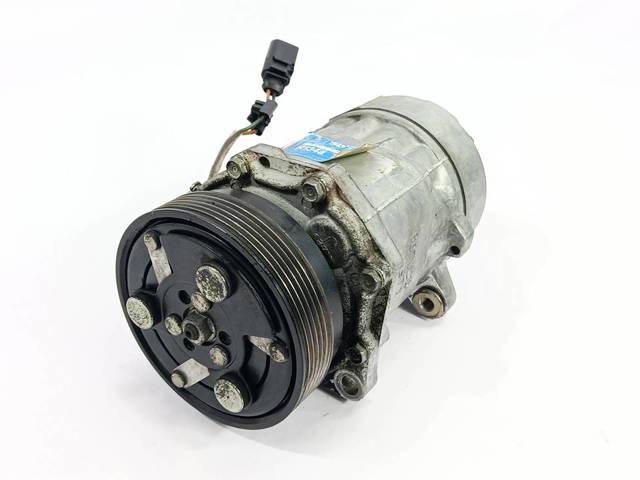 1J0820803K Compresor de aire acondicionado  en stock Castellón