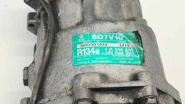 1J0820805 Compresor de aire acondicionado  disponible Utrera