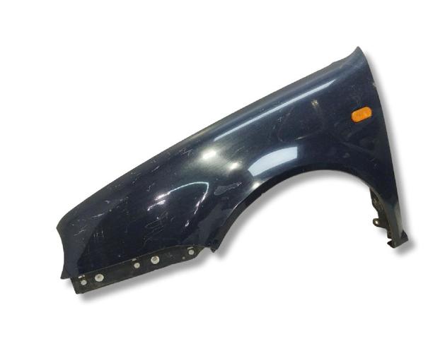 1J0821021 Aleta delantera izquierda  en stock Sabadell