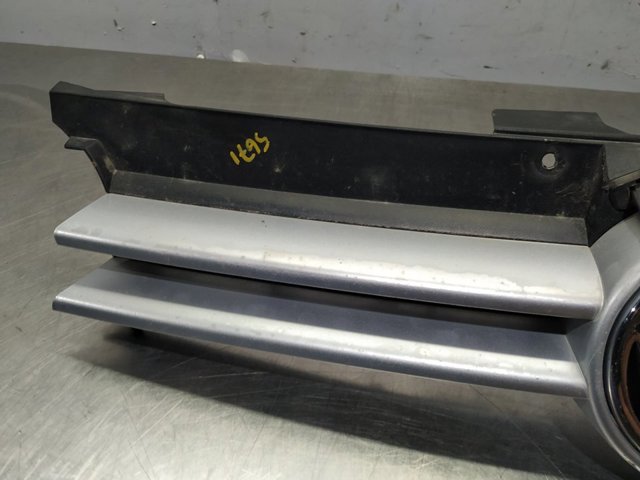 1J0853655 VAG Parrilla  en stock Córdoba