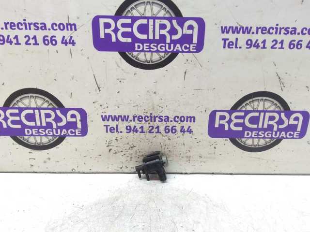 1J0906283A Válvula de solenoide de control de mariposa EGR  disponible Burgos