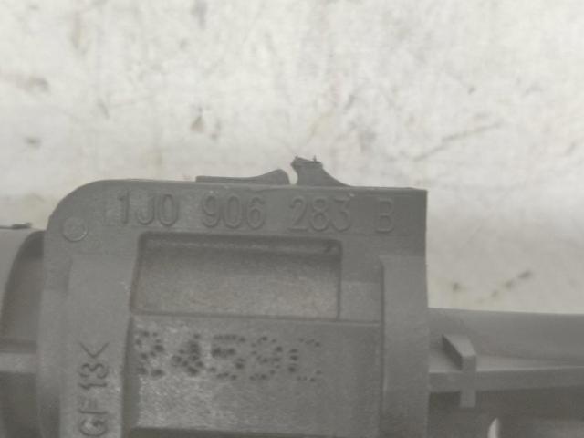 1J0906283B VAG Válvula solenoide de control de la mariposa de aire secundario  comprar en Jaén