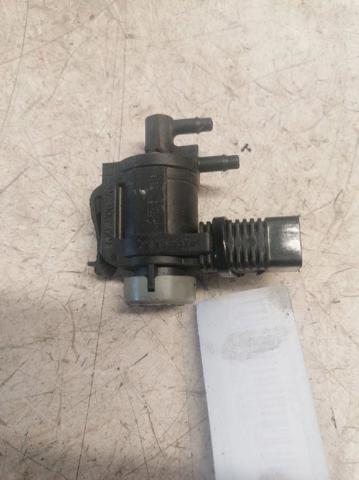 1J0906283C Válvula solenoide de control de la mariposa de aire secundario  disponible Utrera