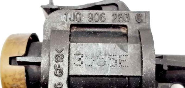 VAG 1J0906283C Válvula solenoide de control de la mariposa de aire secundario comprar Tarragona