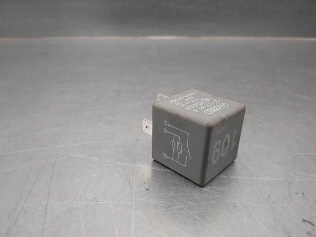 VAG 1J0906381A Relé de bomba eléctrica de combustible comprar Barcelona