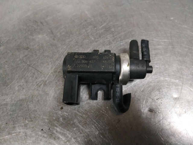1J0906627 Válvula solenoide de control de presión de sobrealimentación  comprar en Reus