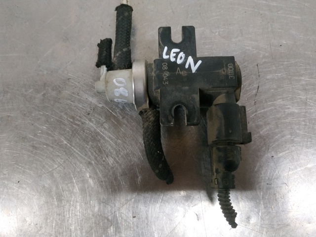 VAG 1J0906627 Válvula solenoide de control de presión de sobrealimentación  disponible Valladolid