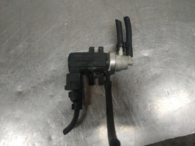 1J0906627A Válvula solenoide de control de presión de sobrealimentación  en stock Granada