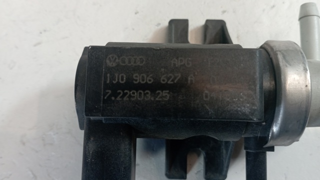VAG 1J0906627A Válvula solenoide de control de presión de sobrealimentación comprar Tarragona