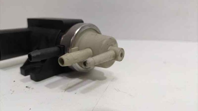 VAG 1J0906627B Válvula de solenoide de control de mariposa EGR  disponible Valladolid