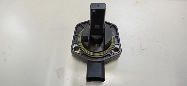 1J0907660B Sensor de nivel de aceite comprar Almería
