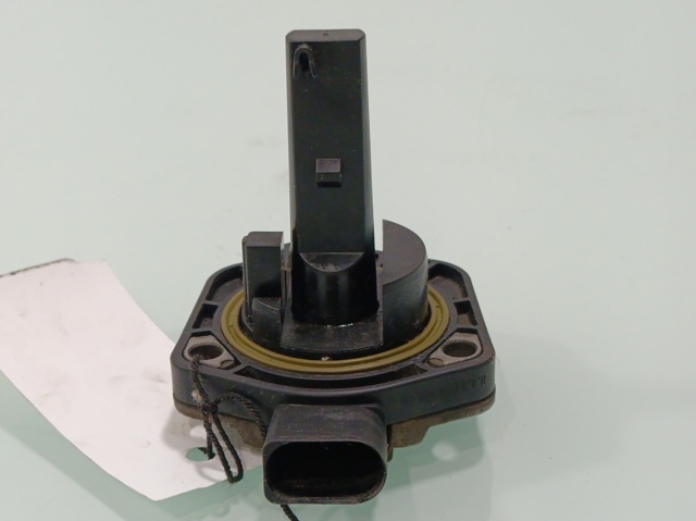 VAG 1J0907660C Sensor de nivel de aceite  en stock Terrassa