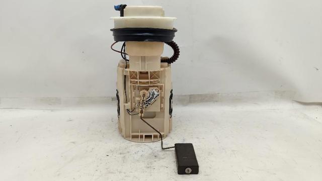 1J0919051C Módulo de bomba de combustible con sensor de nivel de combustible  disponible Burgos