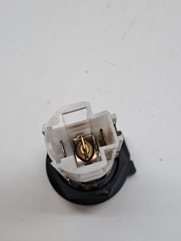 Base Encendedor De Cigarrillo Volkswagen Vento 1H2