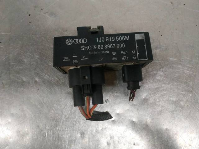 1J0919506M Regulador de velocidad del ventilador de refrigeración (unidad de control) comprar Sevilla