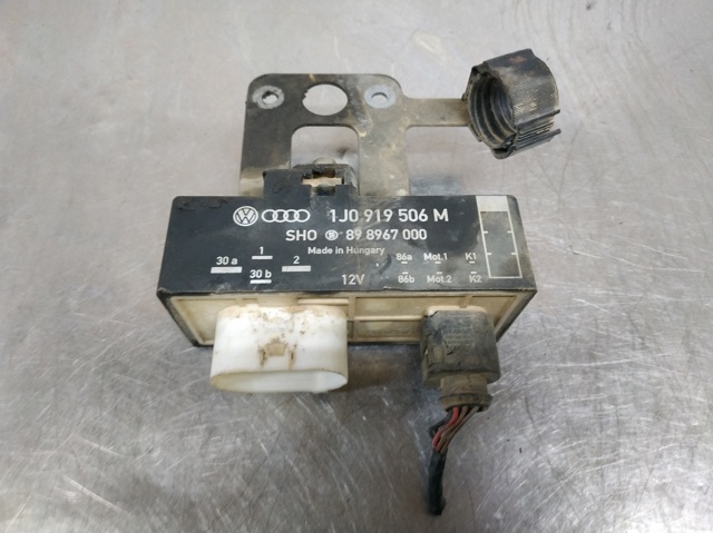 VAG 1J0919506M Regulador de velocidad del ventilador de refrigeración (unidad de control)  en stock Terrassa