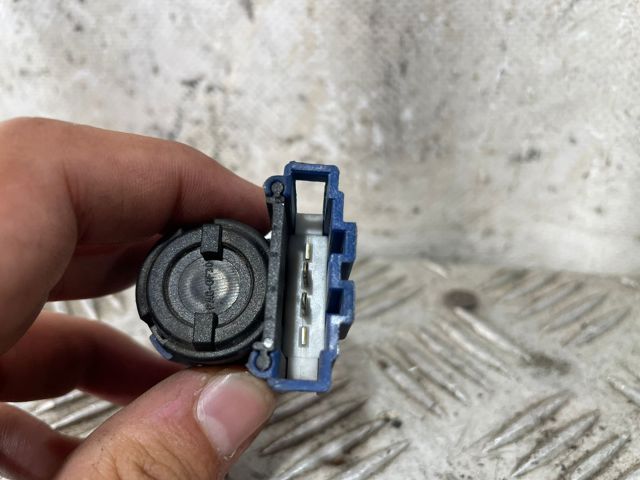 Interruptor de embrague 1J0927189F VAG