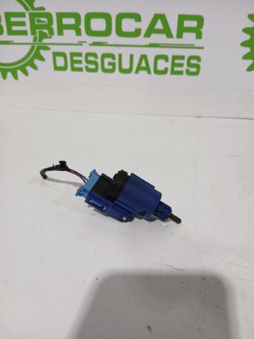 1J0927189F Interruptor de embrague comprar Sevilla
