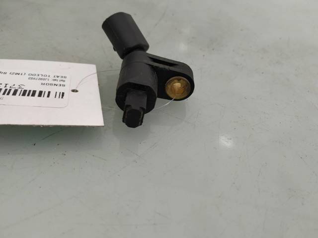 1J0927803 Sensor ABS delantero izquierdo  disponible Málaga