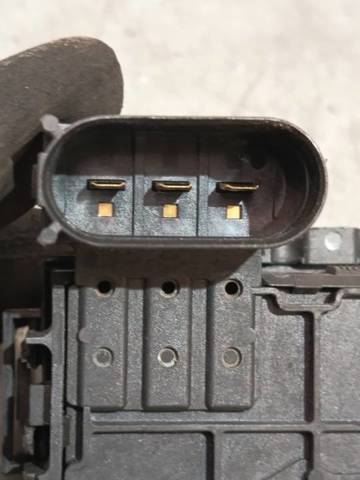 1J0937550 VAG Caja de fusibles comprar Bilbao