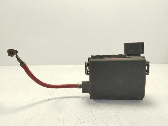Caja de relés y fusibles 1J0937617A VAG